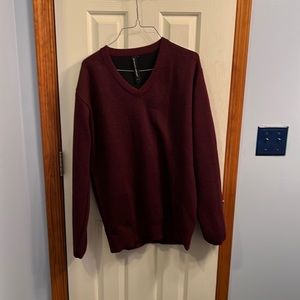 Leonardo Gavino large burgundy v-neck sweater